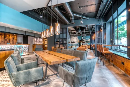 Unsöld's Factory Hotel Отели рядом с достопримечательностью «Площадь Макса Иосифа»