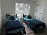 Just Peachy 2BR/2BA apartment in Atlanta with 5G fast WiFi, All to Yourself