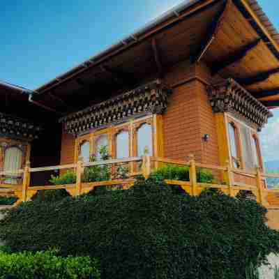 Lhayhuel Resort & Spa Hotel Exterior