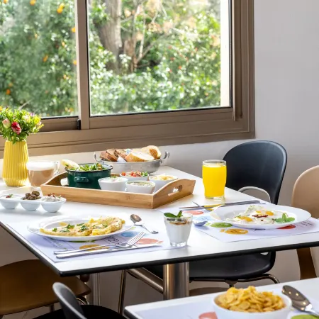 Metulla Travel Hotel