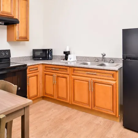 Crystal Inn & Suites IAH Humble