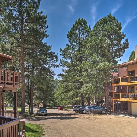 Angel Fire All-Season Escape Walk to Ski and Trails
