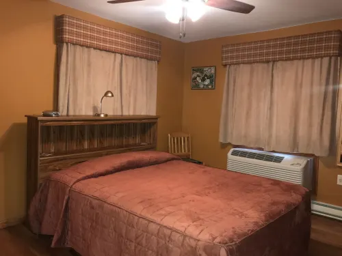 Catskills Adventures Hotels in Roscoe