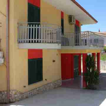 B&B Paradiso Hotel Exterior