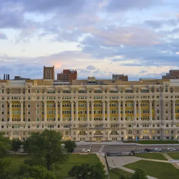 Hyatt Place Chicago Medical/University District Hotels near Douglas Park