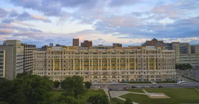 Hyatt Place Chicago Medical/University District Hotels near Midway International Airport