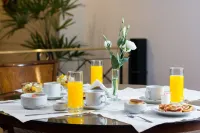 Scala Hotel Buenos Aires - Breakfast