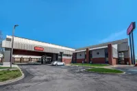 Econo Lodge Inn & Suites Hotels in Lafayette