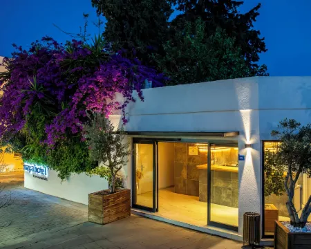 Costa Maya Bodrum โรงแรมในโบดรุม