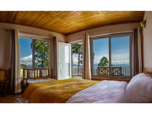 Kasar Rainbow Yoga Retreat