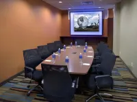 Fairfield Inn New York LaGuardia Airport/Astoria Hotels near Millbrook Park