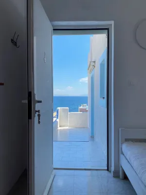 Blue Dolphin Studios and Apartment - Wifi