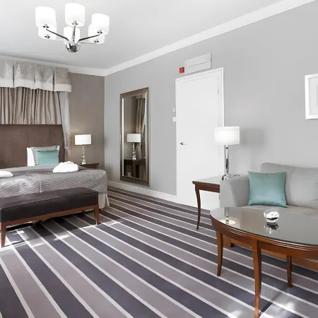 Hotel Bristol Отели рядом с достопримечательностью «Восточный вокзал»