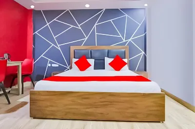 Classic Hotel @ Walk in Nizamuddin Railway Station Hotels in Nizamuddin East