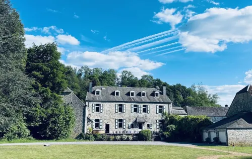 Castle in Ferrières with Pond Garden Hotels in Ferrières
