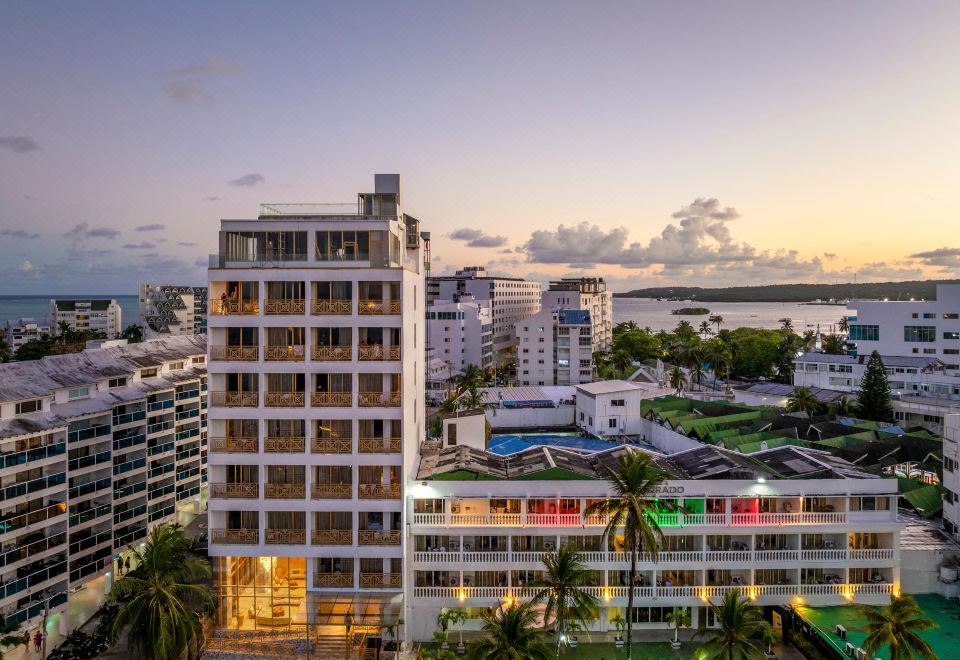 hotel overview picture