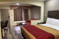 Super 8 by Wyndham Jackson MS