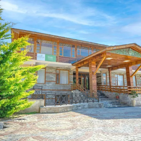 Hotel Devlok Himachal Swarg by Beas - Your Gateway to Heaven Отели в г. Бадгран