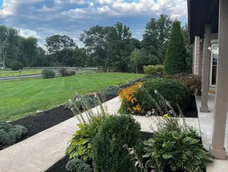 Unique River House on The Potomac - with Hot Tub