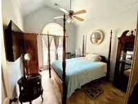 Near Oak Mtn Garden Home