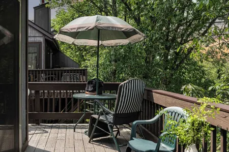 Alpine Escape by AvantStay on Camelback Mountain Near WaterparkAttractions