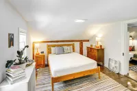 Historic Catskills Farmhouse: Ski, Hike & Relax! - Pysäköinti