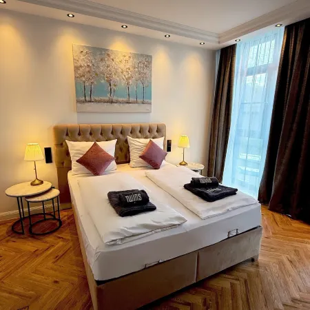 Twins Hotel