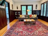 Beautiful Historic Cottage Downtown Black Mountain