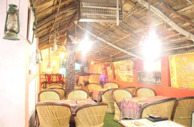 Hotel Chit Chat Palace photo 4