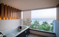 Akasha Beach Hotel & Spa - Hot Tub