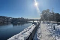 Riverside Apartment offering stunning views over River Tay