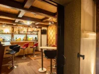 Mountain Lodge Hanazean Hotels in Naka