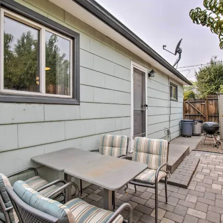 Ski, Hike & Unwind: Cozy Carson City Duplex!