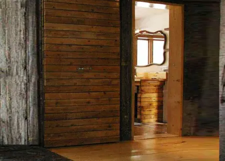 Chalet Romantique Отели в г. Сютон