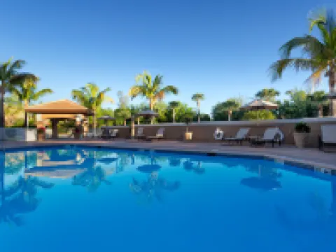 Holiday Inn Express & Suites NAPLES DOWNTOWN - 5TH AVENUE by IHG Hotels in Collier County