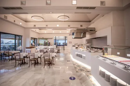 Caybeach Meloneras Отели рядом с достопримечательностью «Маяк Маспаломас»