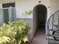 Close to Nugegoda, Parliament complex, major temples and Hospitals Hotels in Nugegoda