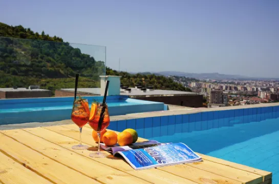 Arka Art Theatre Atelier