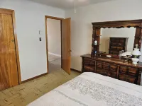 Solarium overlooking city, river and mountains. Sometimes Northern lights. Hotels in Campbellton