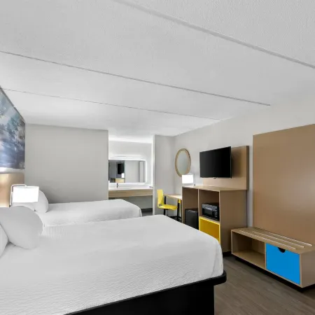 Days Inn by Wyndham Seneca / Clemson Area