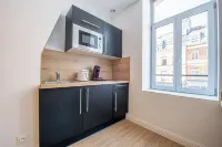 Zen apartment downtown