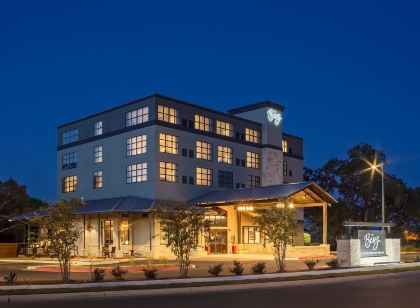 The Bevy Hotel Boerne - a Doubletree by Hilton