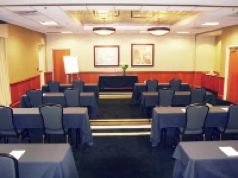 Hampton Inn & Suites Indianapolis-Fishers Hotels in Fishers