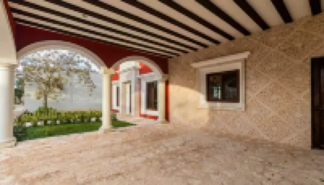 3-bedroom villa in charming Tesoco with AC, WiFi. Relax and unwind