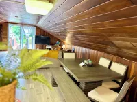 That 70’s Loft- Peace, Love and a Funky Stay! Hotels in Chesterton