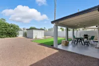 Welcoming 3-Bedroom House with Private Fenced Yard.  Clean. Central