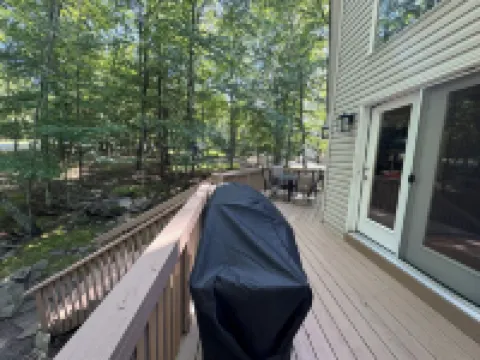 Welcome to this beautifully updated home in Masthope Community