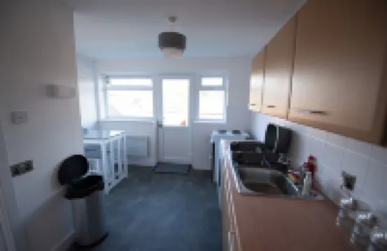 Cozy Family Apartment | Manchester Airport | Free Parking | Sleeps 8 Hotels in Stockport District