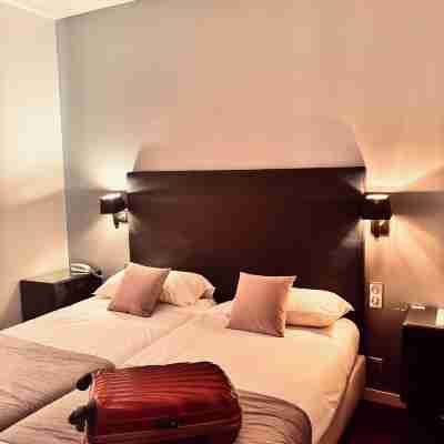 Logis Hôtel Saint-Martin Rooms