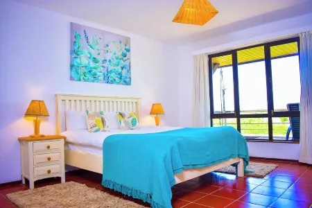 Cozy 2-bedroom apartment  adjacent to world renowned Ol Pejeta Conservancy